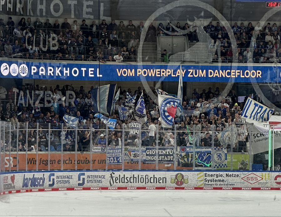 PENNY DEL / 2.Spieltag / Dresdner Eislöwen - ERC Ingolstadt