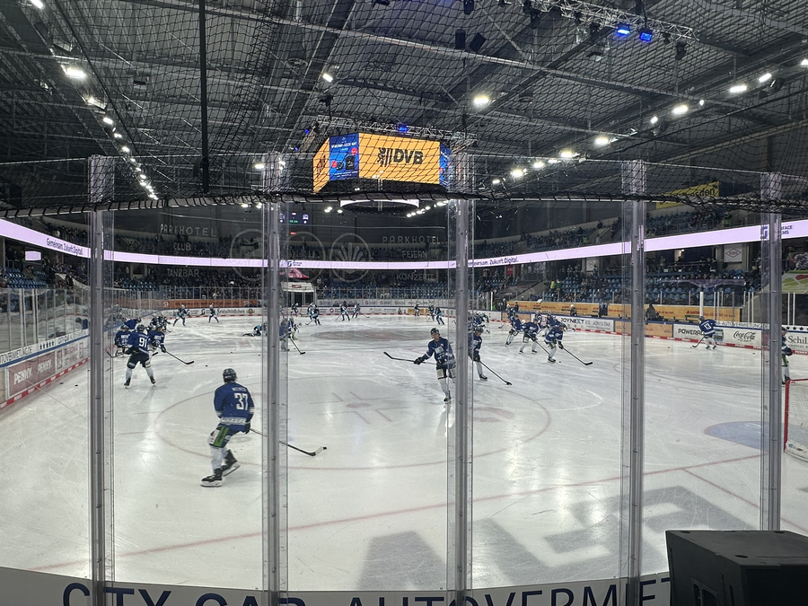 PENNY DEL / 13.Spieltag / Dresdner Eislöwen - Straubing Tigers