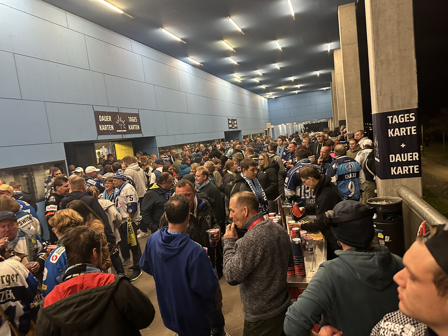 PENNY DEL / 16.Spieltag / Dresdner Eislöwen - Löwen Frankfurt